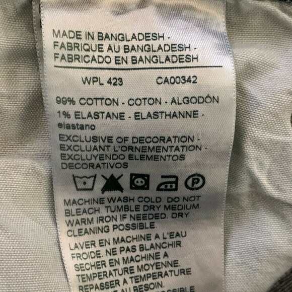 Signature Jeans by Levi Strauss Mens 34/32 Relaxed Fit Some Distressing. - Picture 5 of 10